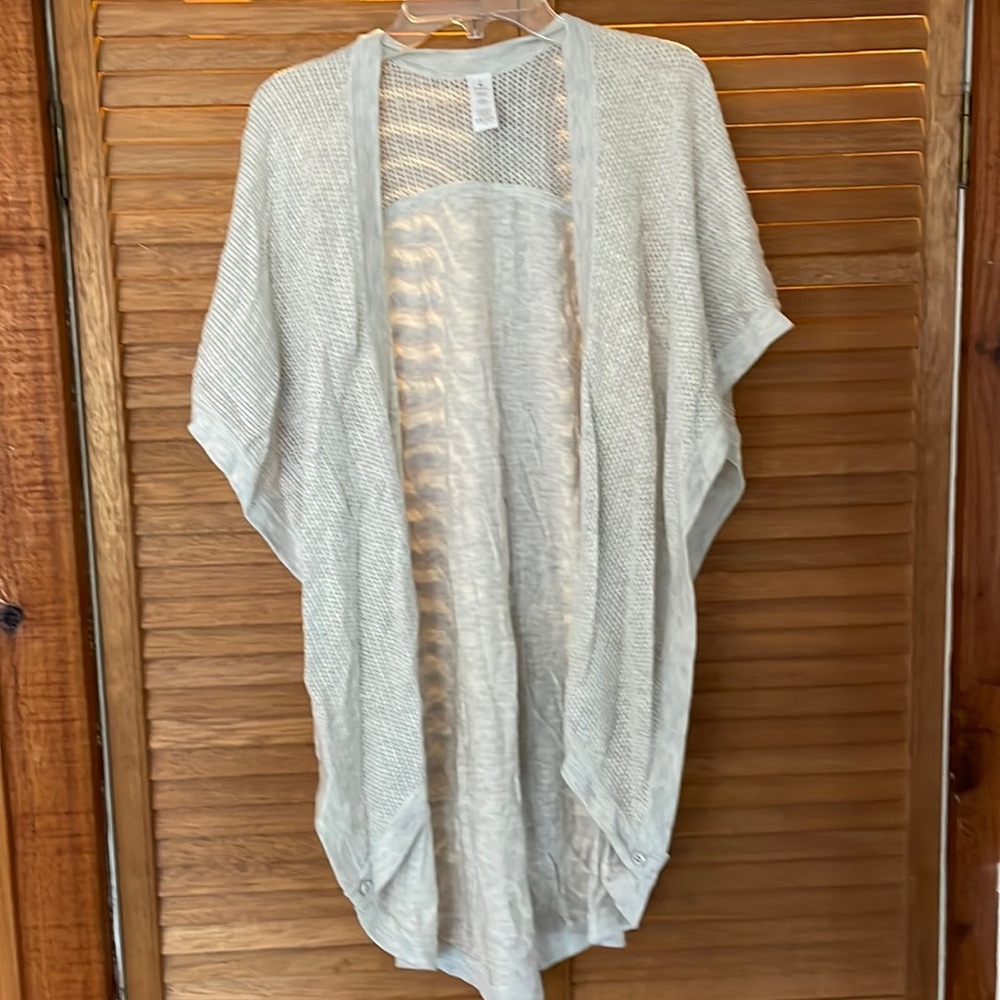 Lululemon Adjustable Wrap